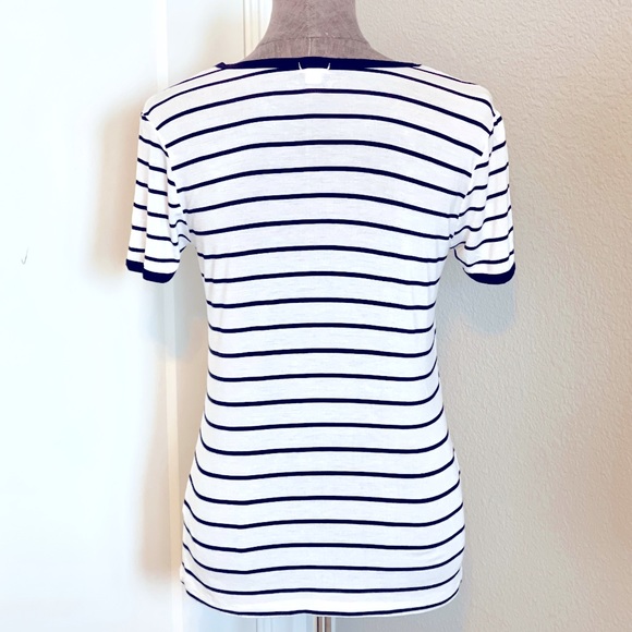 🩶 Black and White Striped T-Shirt S - Picture 2 of 5